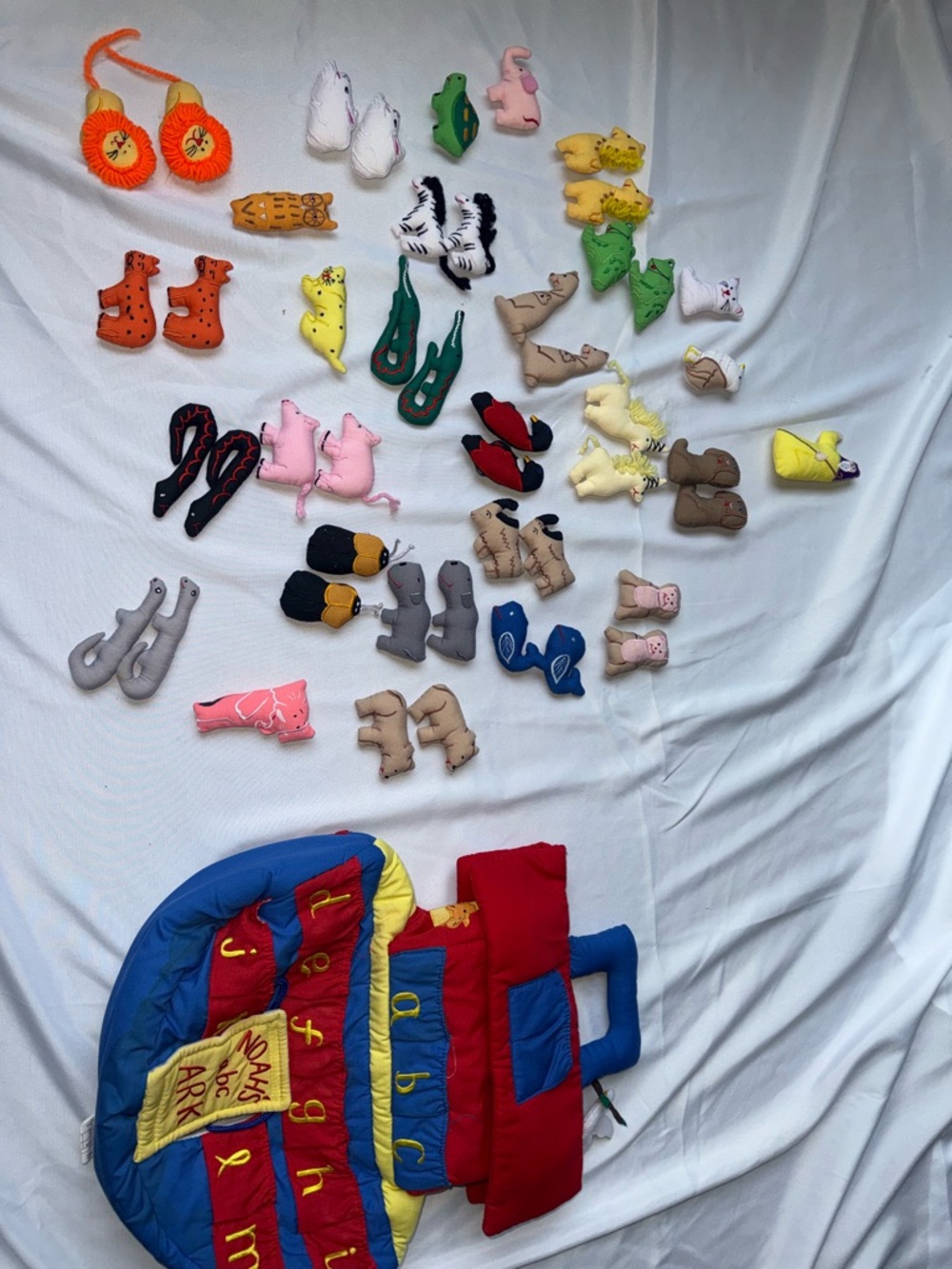 Plush Animal Match & Learning Set for Kids - Multicolor